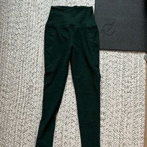Beyond Yoga Spacedye Out Of Pocket High Waisted Midi Legging in XS